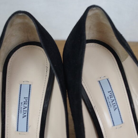 Prada Italian Made Pointed Toe Black Suede Heels Size 39.5 - Picture 10 of 13